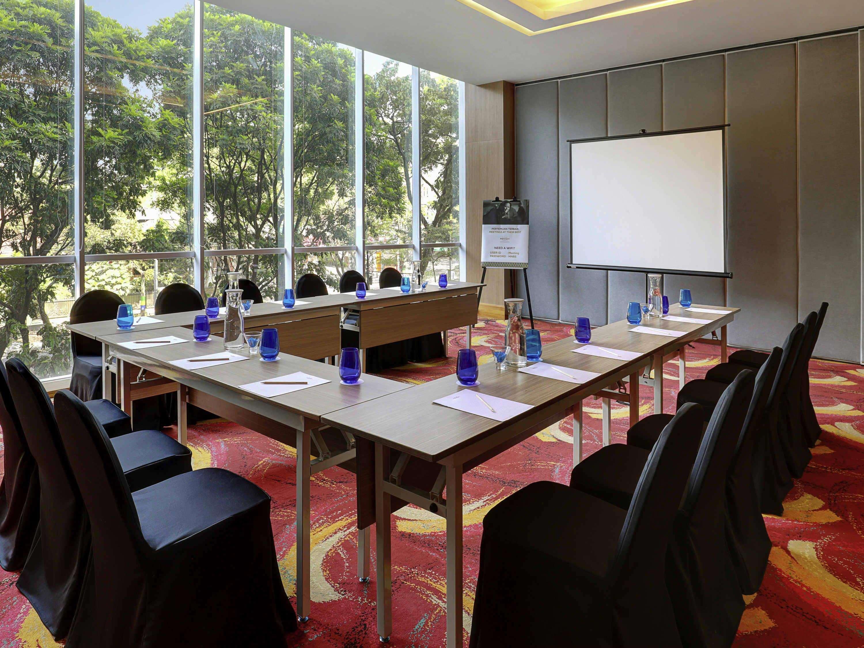 Mercure Bandung Nexa Supratman Экстерьер фото