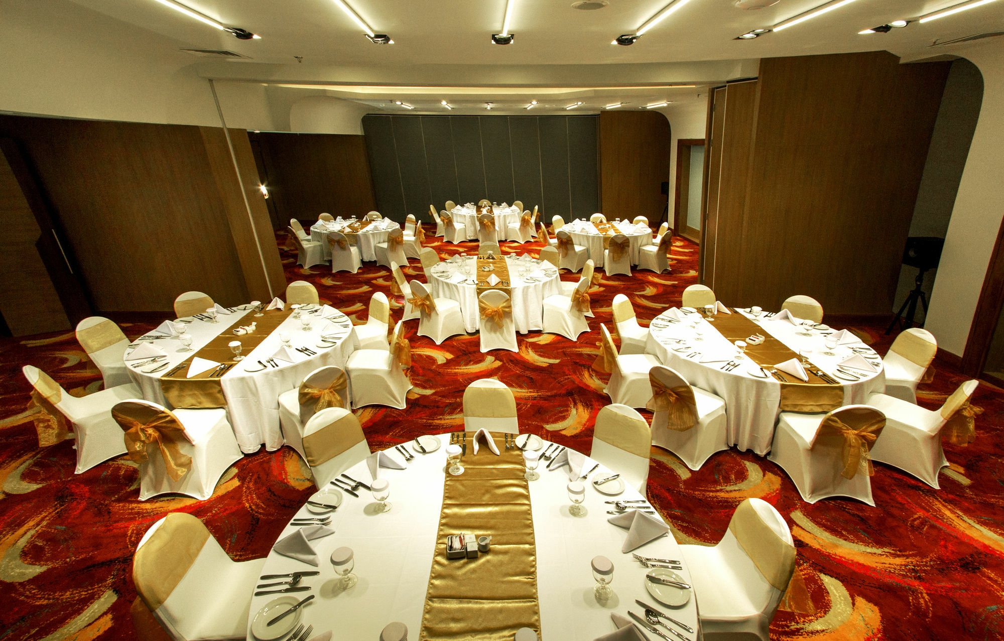 Mercure Bandung Nexa Supratman Экстерьер фото